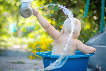 Keep your baby cool in hot weather